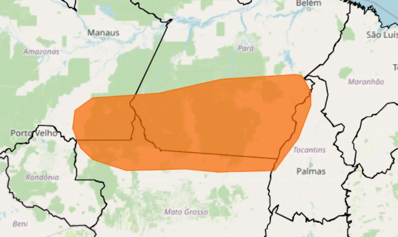 a imagem mostra as áreas em alerta para chuva intensa, raios e ventos no Norte e Centro-Oeste